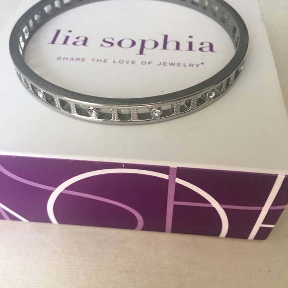 Lia Sophia Climb the Ladder bracelet - Picture 1 of 3